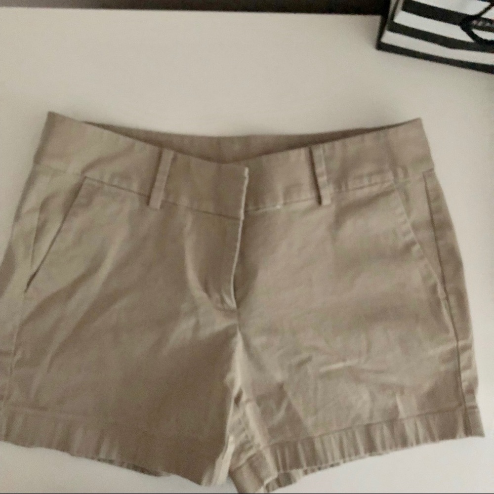 Ann Taylor Khaki Shorts - 4